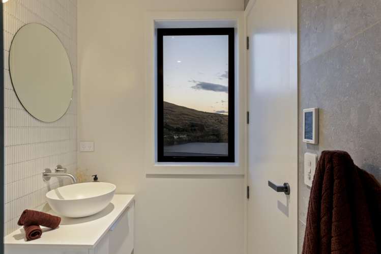 15c Potters Hill Drive Queenstown_9