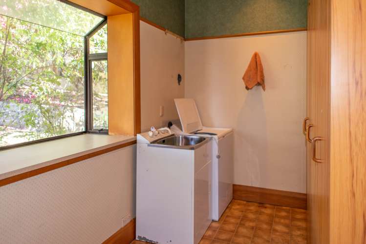 32 Garfield Avenue Roslyn_9