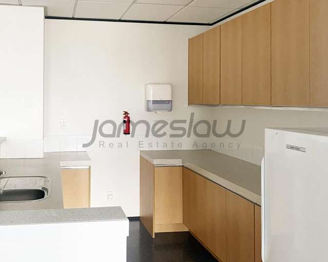 2/2 Osterley Way City Centre_4