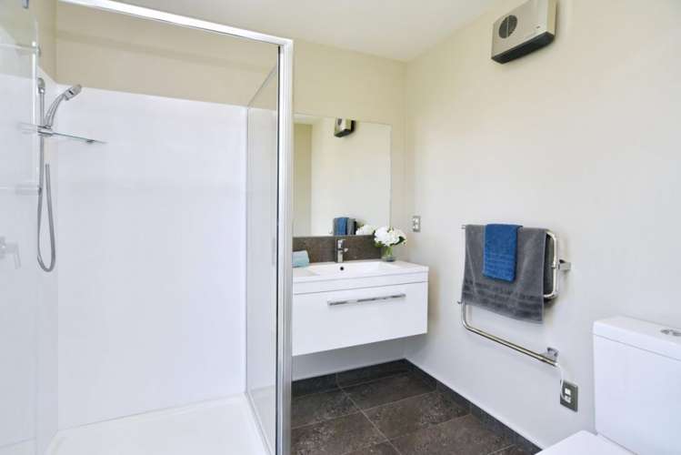 7 Booth Way Belfast_13