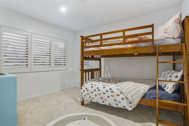 13a Triton Avenue Mount Albert_11