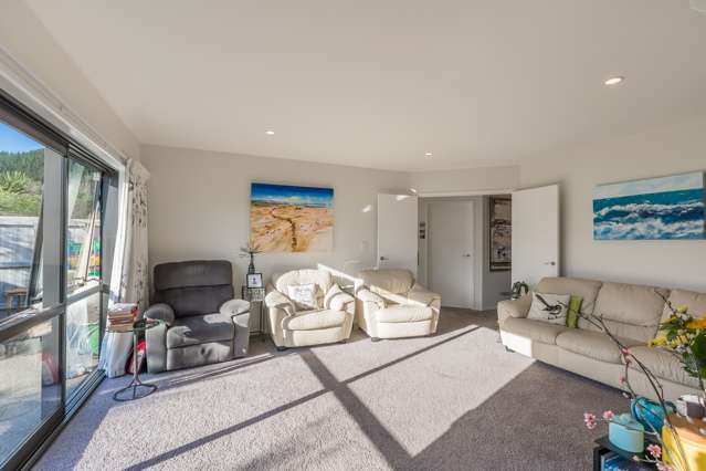 23/3 Georgia Grove Paraparaumu_1