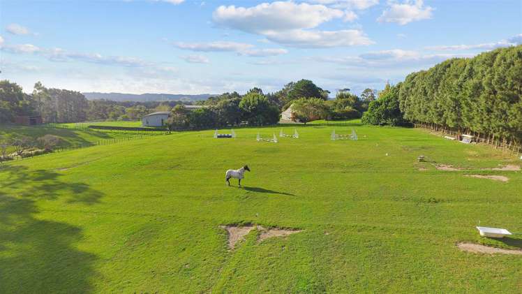 370 Taupaki Road Taupaki_16