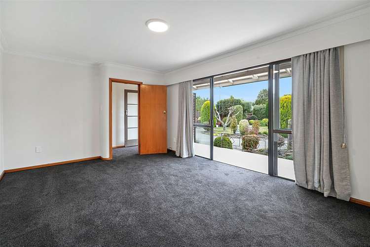 24 Kirk Road Templeton_19