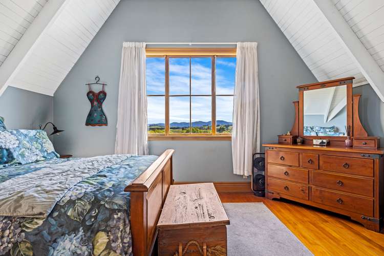 1614 Cust Road Cust_14