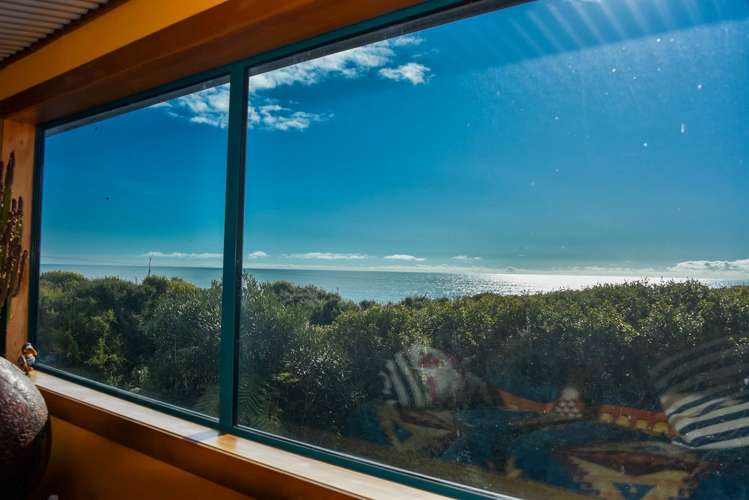 1976b Haast-Jackson Bay Road Jackson Bay_6