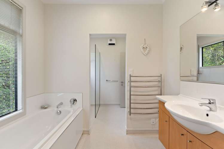 596 Riverside Road Matokitoki_13