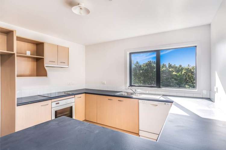 13/241 Hinemoa Street Birkenhead_6