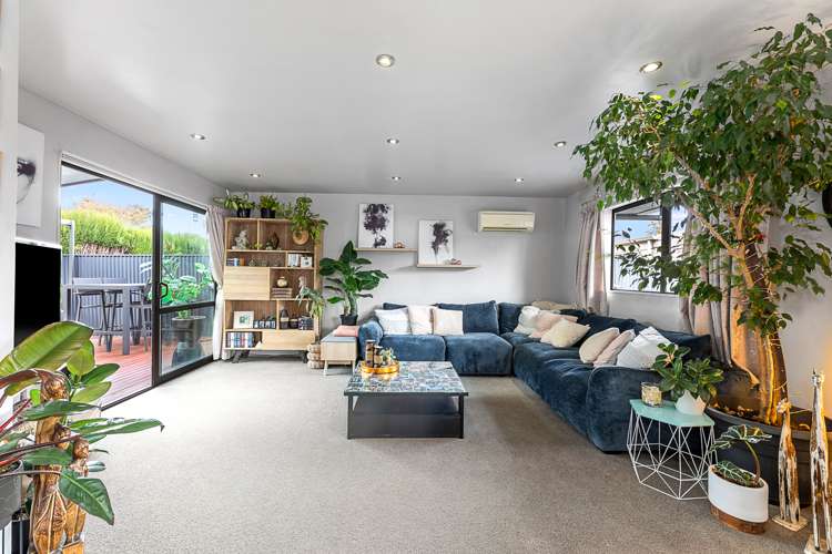 1/64 Parker Street Springlands_5