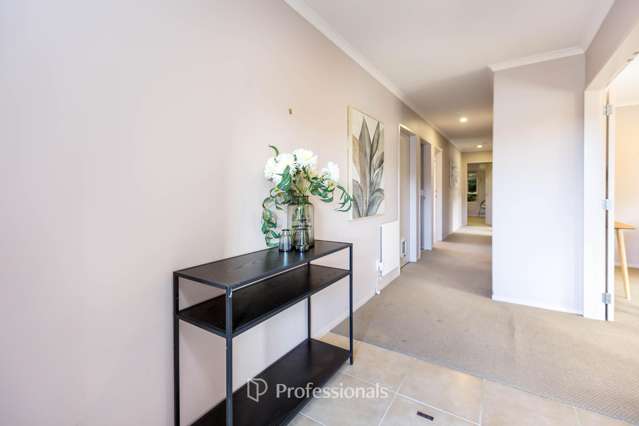 10 Mcewen Crescent Riverstone Terraces_4