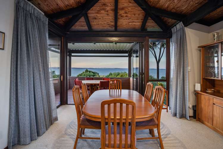 60 Pacific Parade Army Bay_66