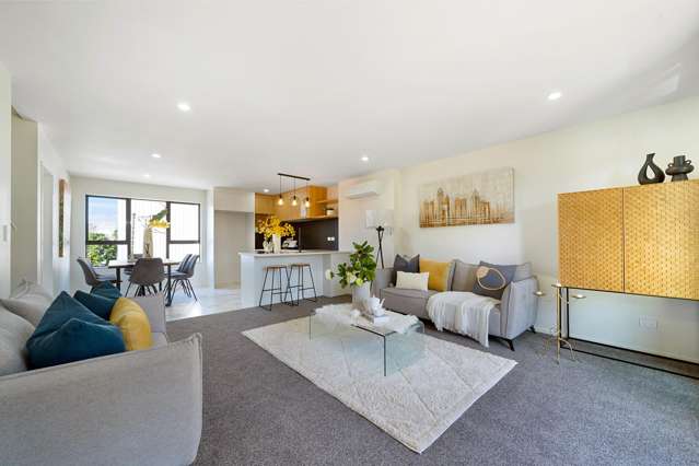 Stunning Spacious 4 bedroom New Home