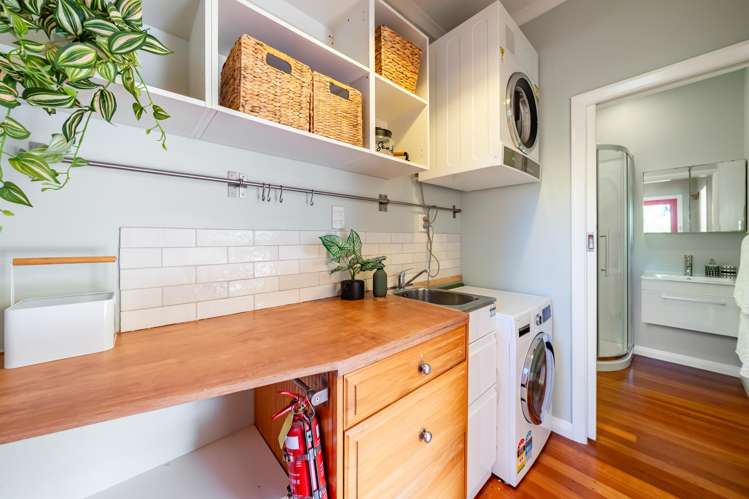 8 Saint Albans Avenue Karori_16