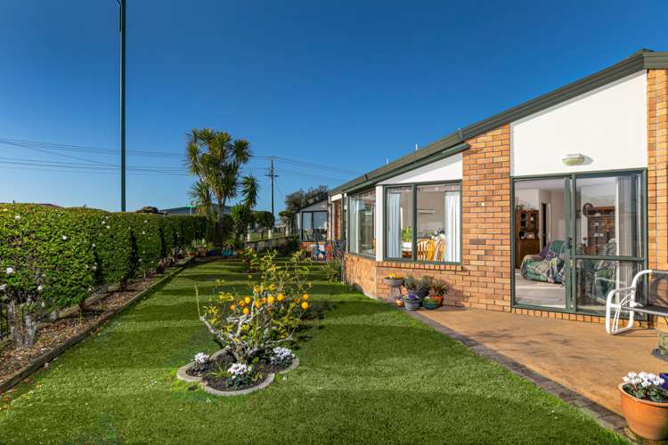 35/169 Sturges Road Henderson_12