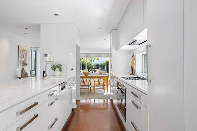 9 Poynder Avenue Merivale_4