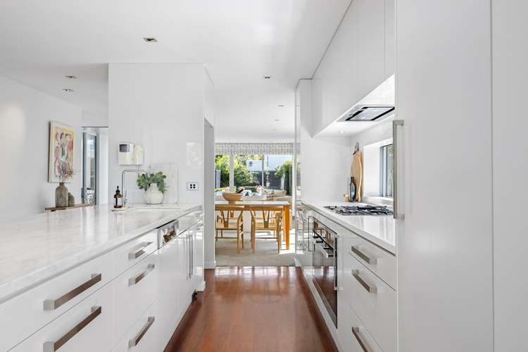 9 Poynder Avenue Merivale_4