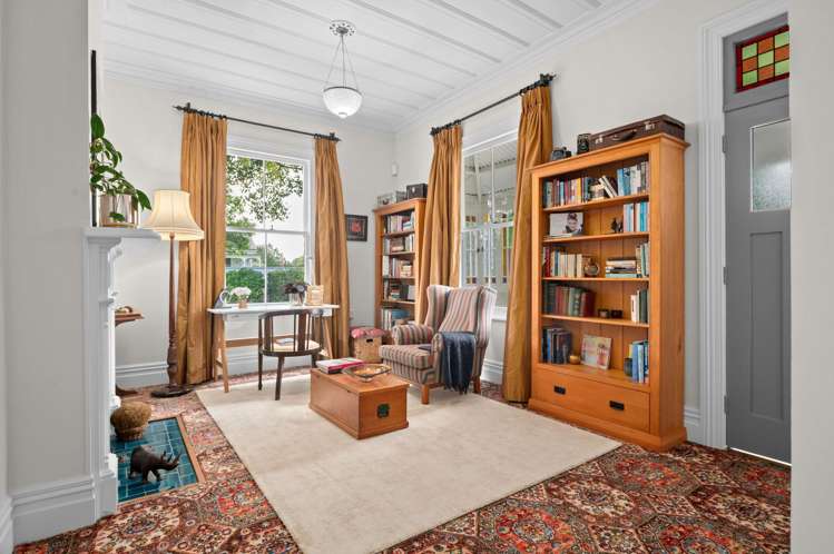 33 Naylor Street Hamilton East_15