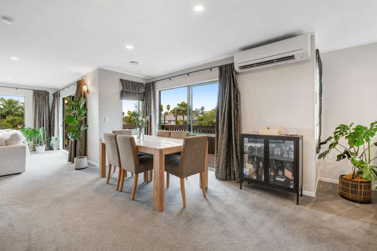 24 Goldfinch Rise Unsworth Heights_8