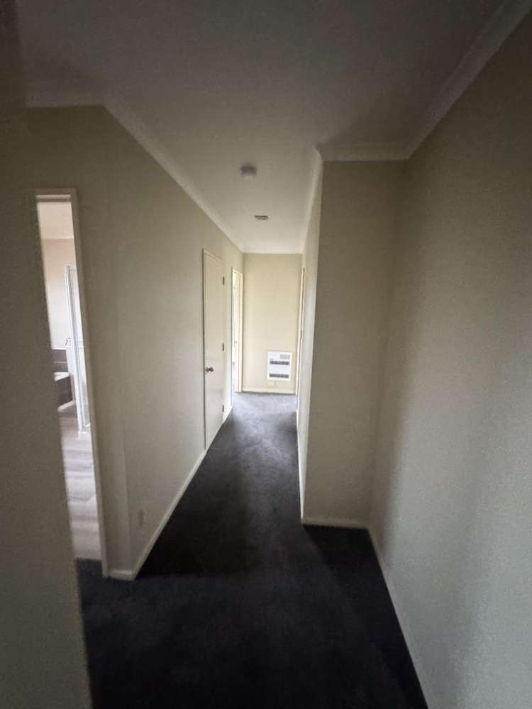 28 Diomede Glade 2743_5