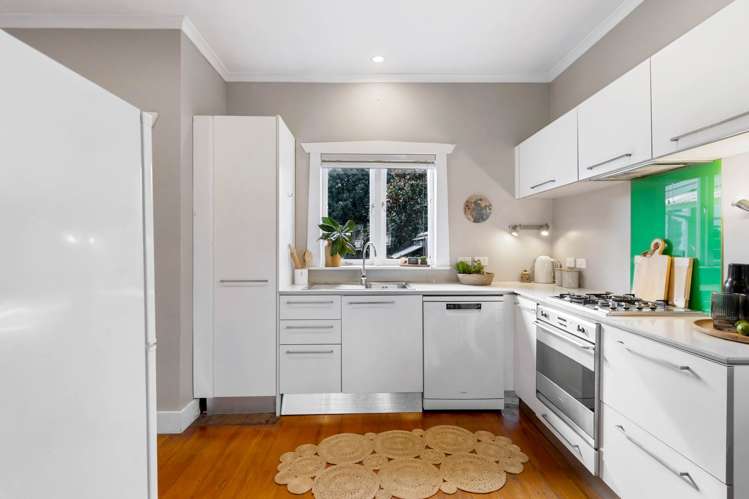 15 Levonia Street Western Springs_6