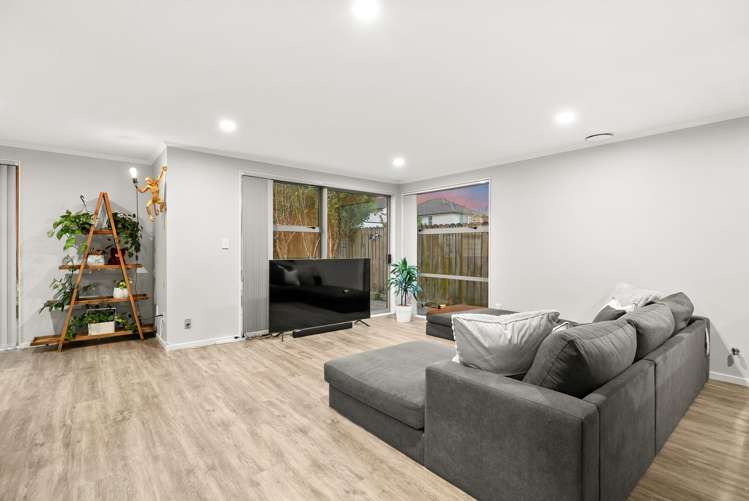 6 Phar Lap Crescent_4