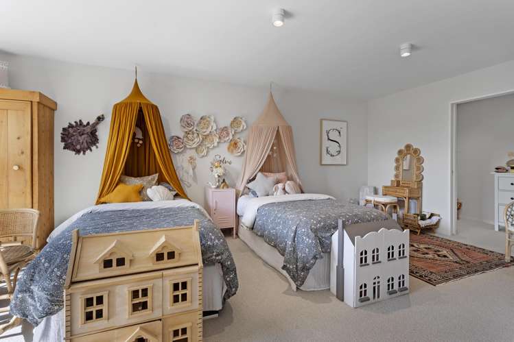 11 Te Awakura Terrace Mount Pleasant_18