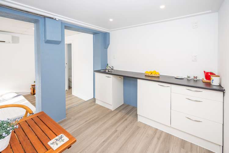 1079 Bank Street Te Awamutu_22