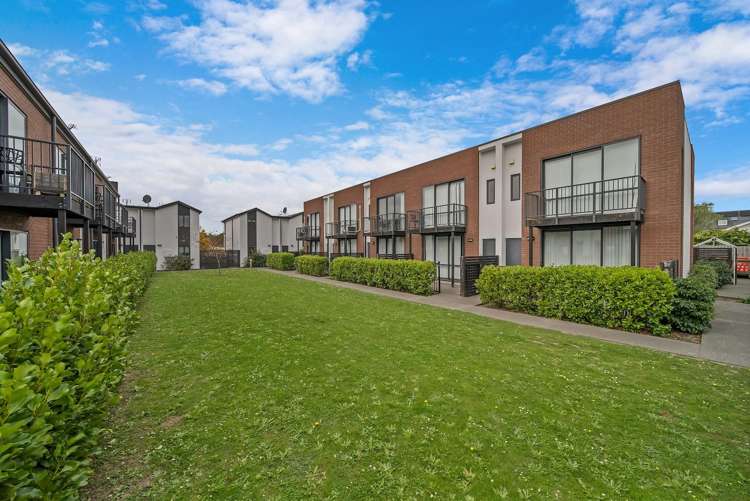 Unit 18/17 Bunyan Street_0