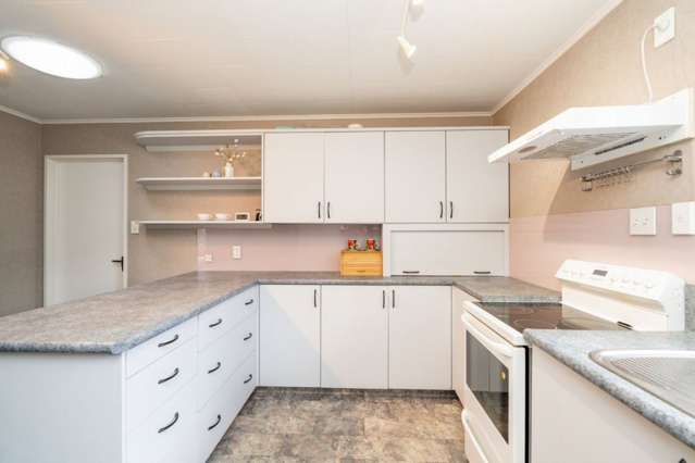80 Kildare View Waikiwi_2