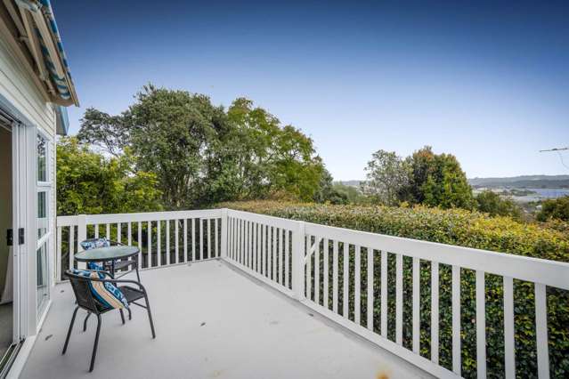 2/154 Sunset Road Unsworth Heights_2