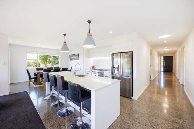 737 Stoney Creek Road Bunnythorpe_2