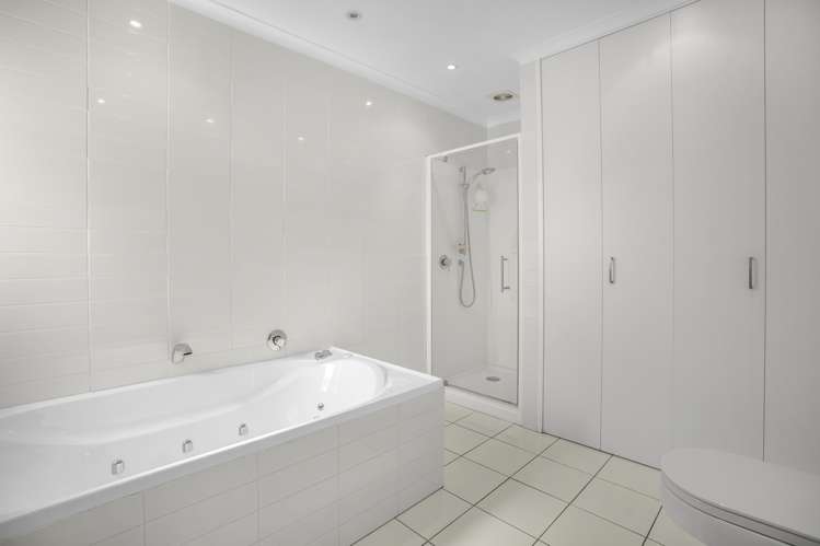 7 Military Road Boulcott_13