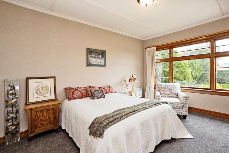 7 Antrim Street Windsor_14