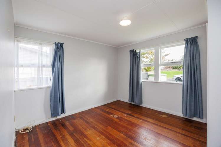 39 Clausen Street Takaro_11