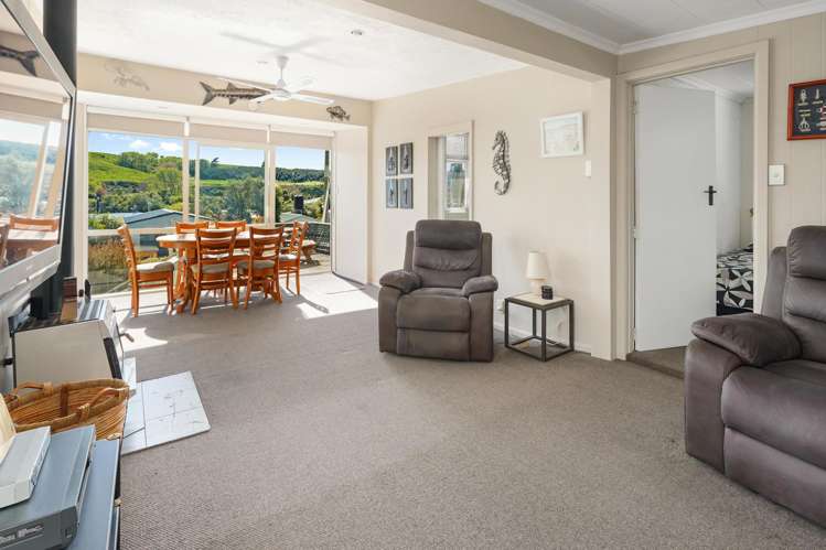 19 Caverhill Crescent Motunau_7