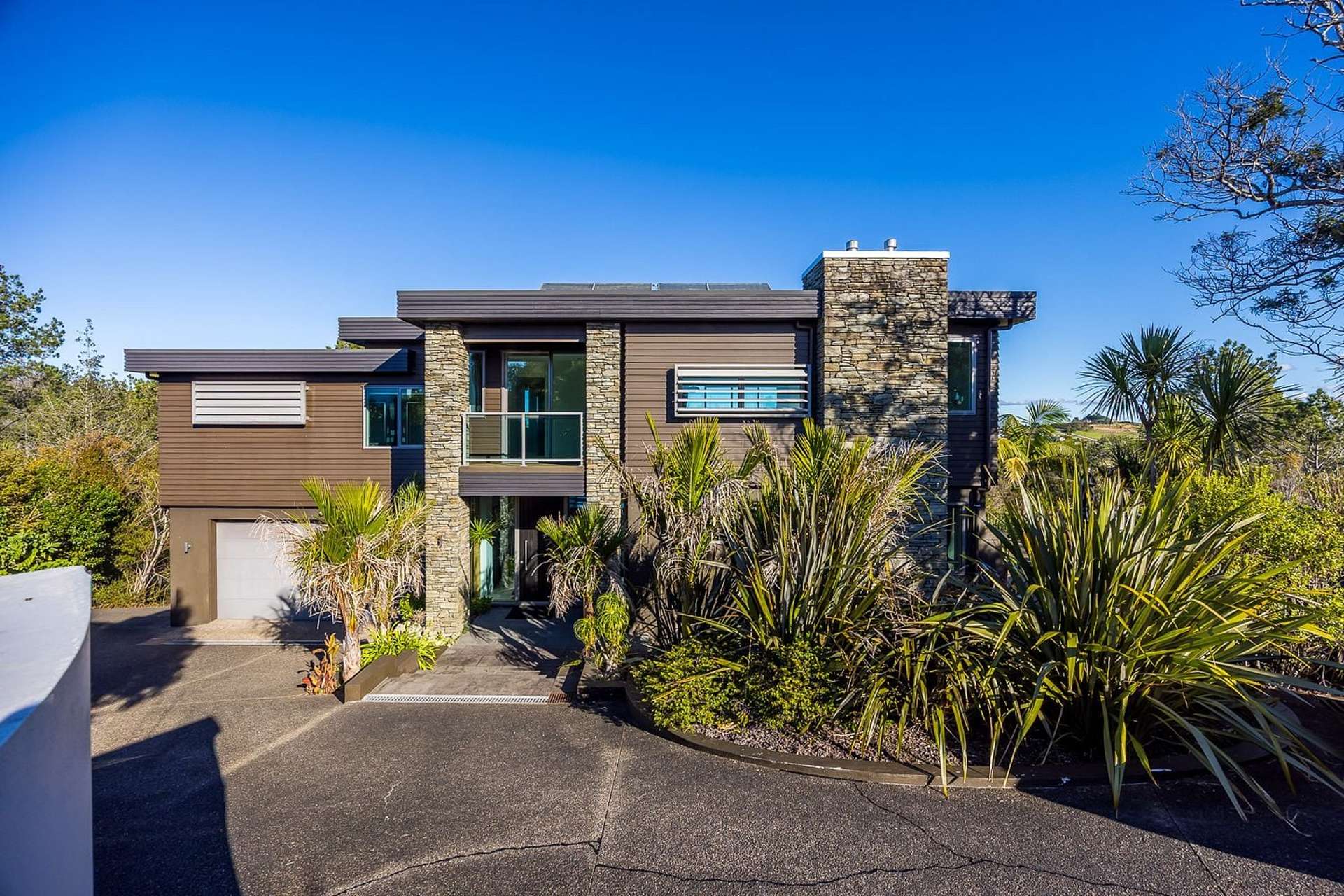 106 Hillcrest Road Hatfields Beach_0