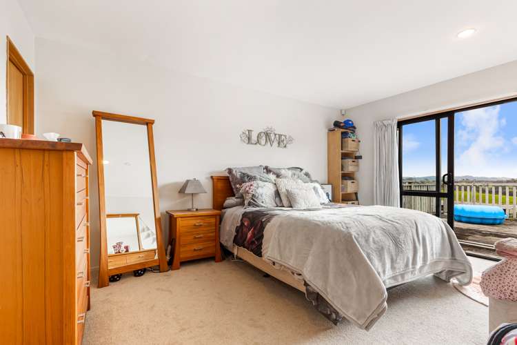 54 Sunnyvale Road Massey_13