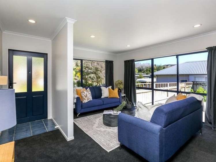 55 Roto Street Hurdon_12