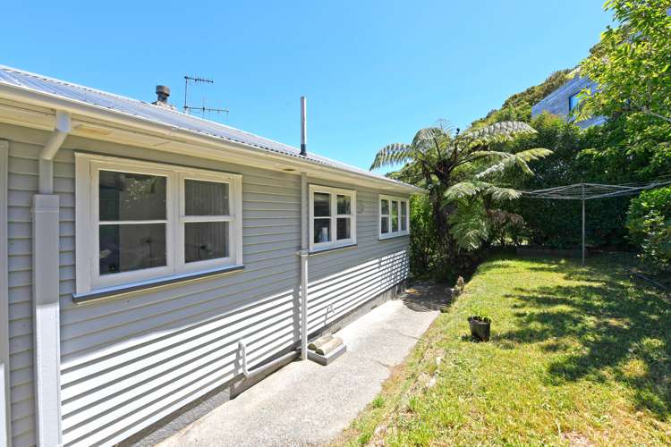 18a Montgomery Avenue Karori_12