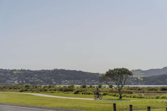 16b/71 Buffalo Beach Road Whitianga_1