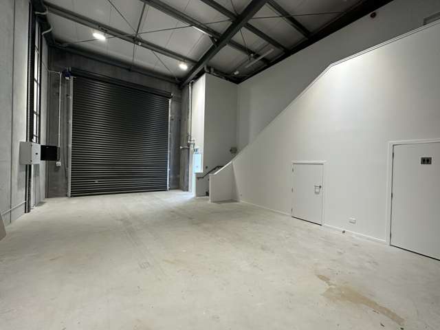 Unit 2, 20 Toorea Street - Junction Studios Papamoa_4