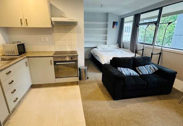 9h/2 Whitaker Place Grafton_4