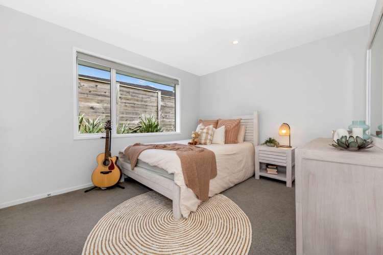 29 George Town Drive Beachlands_17