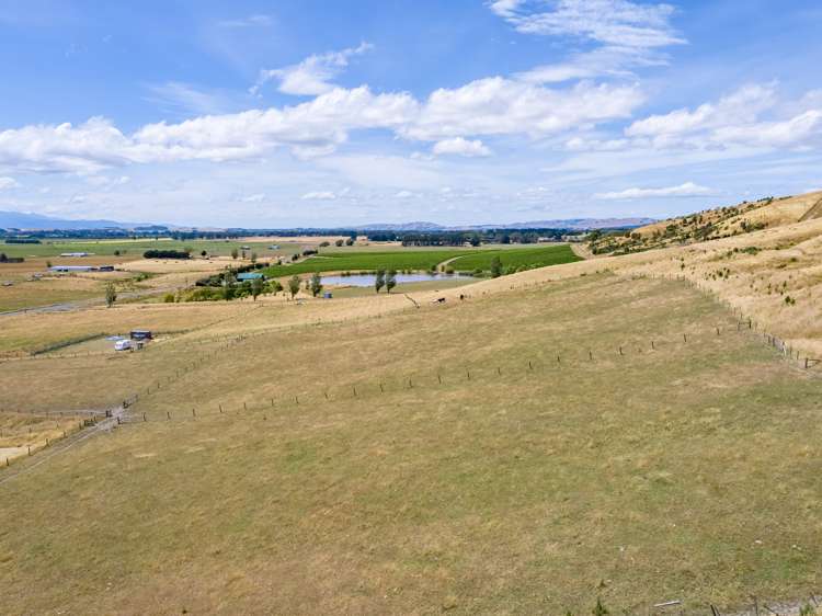 2/1015 Lake Ferry Road Martinborough_12