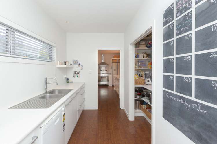 10 Grand Oaks Drive Awapuni_16