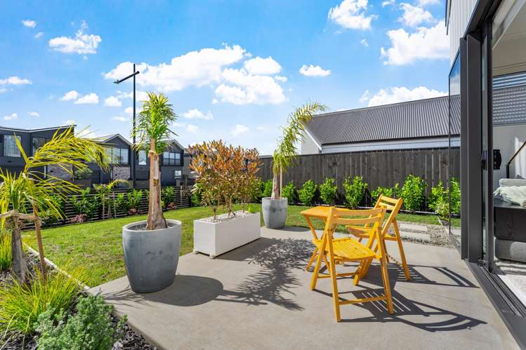 33 Cambie Avenue Red Beach_5