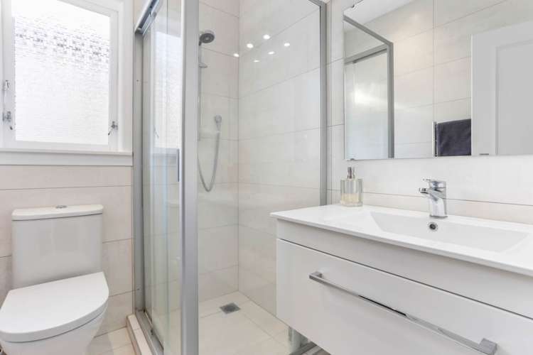 7 Gorrie Avenue Epsom_17