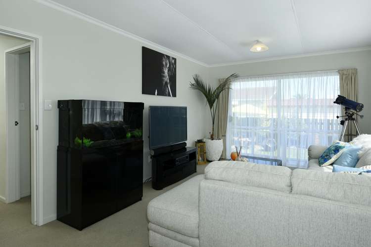 3b/3 Marsden Road Stoke_10