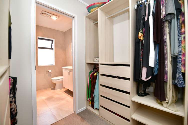 36 Surf Road Stanmore Bay_9