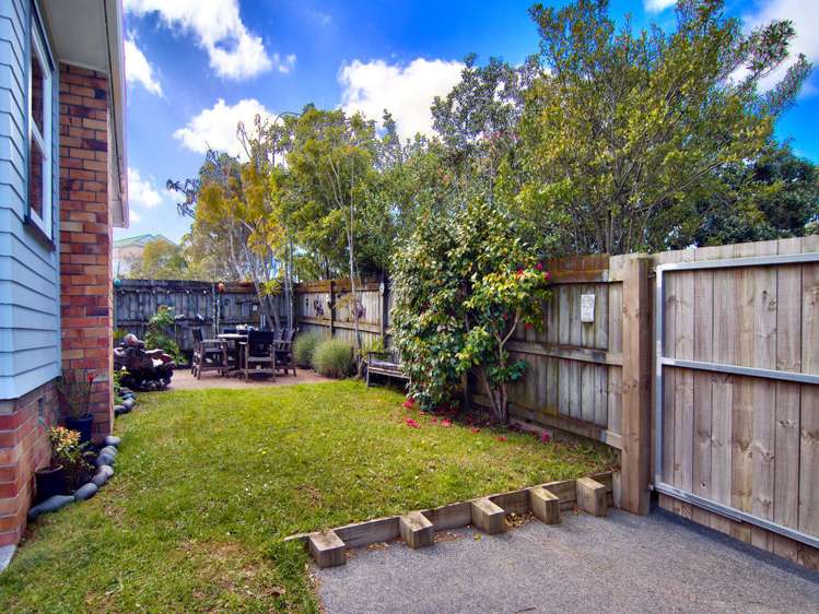 86a Tiverton Road New Windsor_15